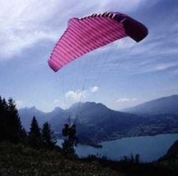 Парапланери ще летят в дискотека навръх Великден