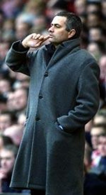 Челси и Ливърпул завършиха 0:0