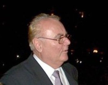 НДСВ и ДПС искат силно тристранно правителство