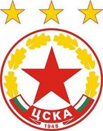 ЦСКА представи отбора за новия сезон, победи Лутън с 3:2