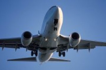 Франция въвежда данък върху самолетните билети