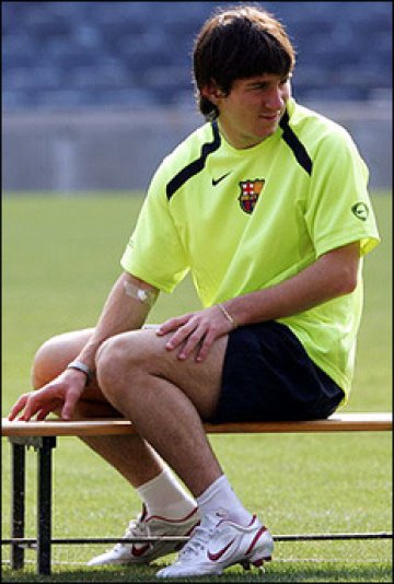 Барселона постави клауза за откупване на Лионел Меси от 150 млн. евро