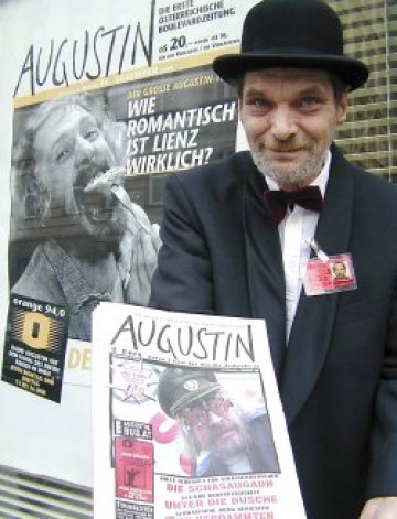 Вестникът на виенските бездомници празнува 10-годишен юбилей