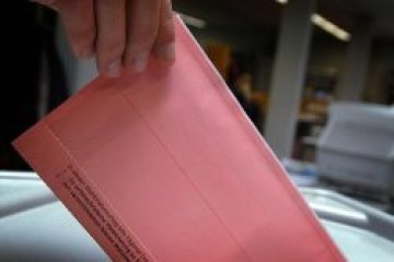 Резултатът от Дрезден не дава отговор на немския изборен пъзел