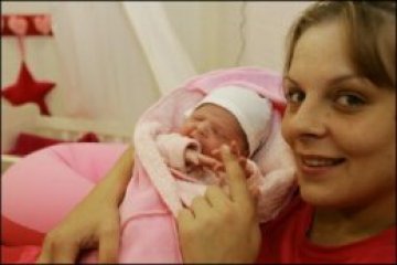 Първото Биг Брадър бебе дойде на бял свят в Холандия
