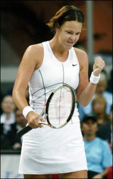 Дейвънпорт с титлата в Цюрих и No. 1 в света