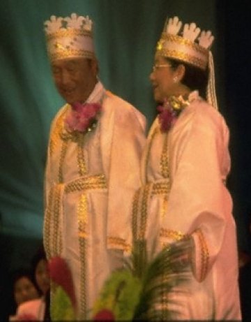 Църквата и &bdquo;Атака&ldquo; протестират срещу идването на Муун в България