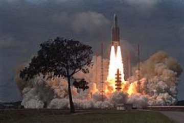 Успешна мисия за ракетата Ariane 5