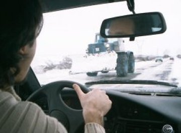 Опесъчават столичните улици от снощи по заповед на кмета Борисов
