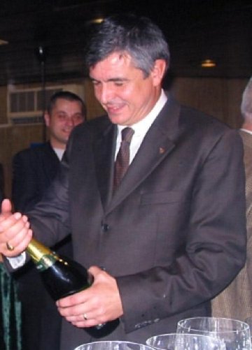 По-вероятно е Софиянски да си запази имунитета