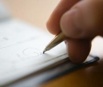 Отново поискаха думата &bdquo;молба&ldquo; да изчезне от официалните документи