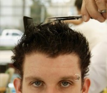 Забраняват на иранските футболисти дълги коси и гел