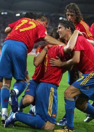 Испанците прегазиха и Тунис с 3:1