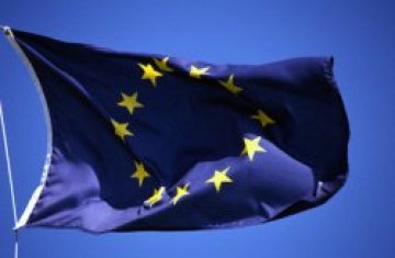 Еврокомисарят по заетостта се среща с президента и премиера
