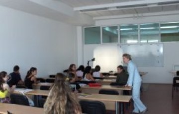 Безработни се обучават за хотелиери по проект на ФАР