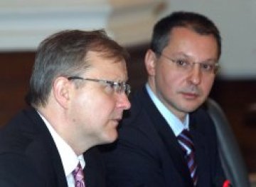 Оли Рен: Нужни са усилия в областта на правосъдието