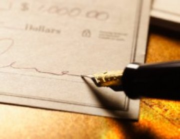 Министрите вече имат универсални електронни подписи