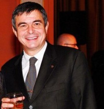 Сагата „Софиянски и делата му“ край няма