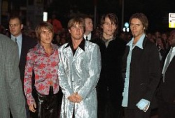 Take That окончателно превзеха Oстрова