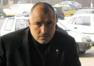 Бойко Борисов се извини на „маскарите“ и „негодниците“