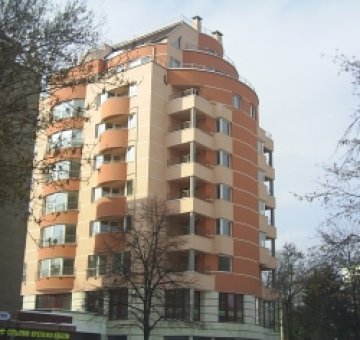 Все по-трудно се намират гарсониери под наем