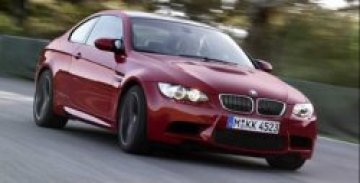 Първи снимки на серийната версия BMW M3