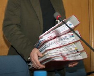 Обявяват доносниците в евролистите