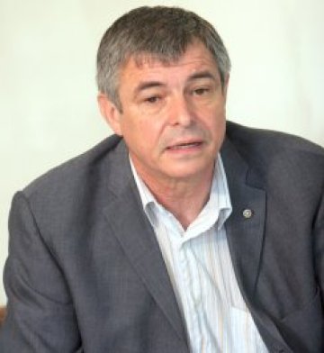 Овчаров се разпада, за награда - отпуск