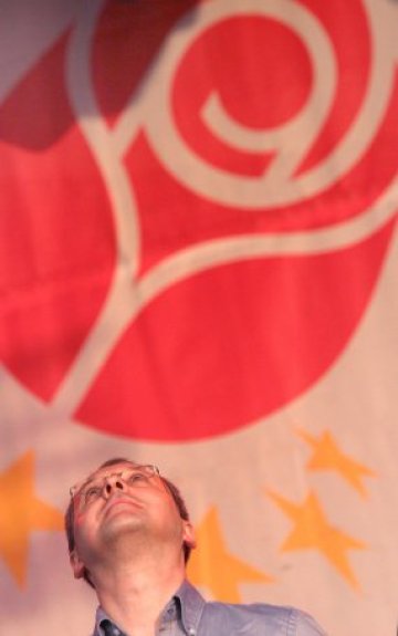 Станишев наблюдавал енергетиката, политиците полудявали