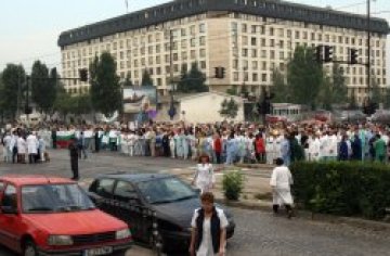 Медиците от "Пирогов" организират протестно шествие