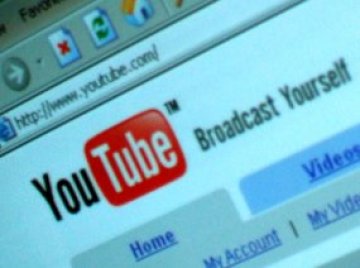 YouTube тръгва на девет езика