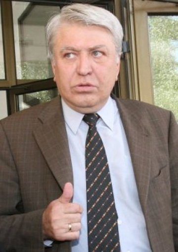 Писнá му