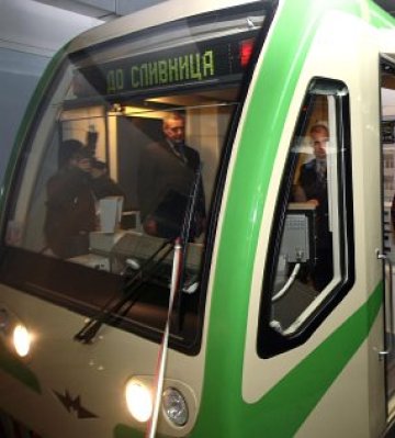 Метрото до Младост: почакайте още