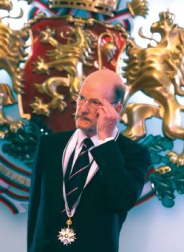 Симеон: Стига с тези имоти, те са ми бащиния