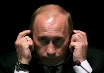 За Путин Калашников е "символ на руския талант и гений"