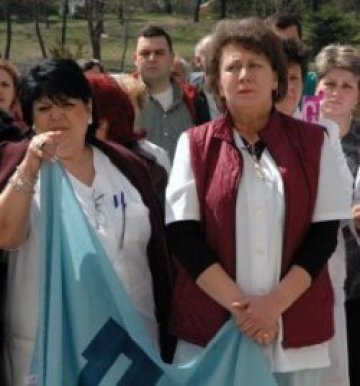 В &bdquo;Пирогов&ldquo; без аванс и отпуски - няма кой да разпише документите