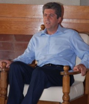 Президентът призна, че е имало тайни преговори за процеса в Либия