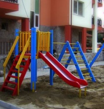 Неочаквана ваканция: Столичната община гради 65 детски площадки