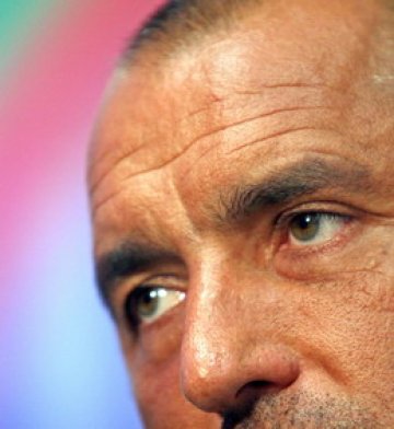 Бойко отвръща на удара. Част I