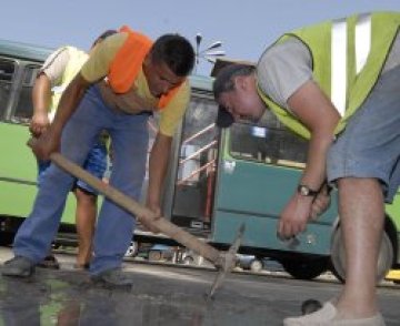 Ремонтират &bdquo;Ломско шосе&ldquo; в столицата, автобусите заобикалят