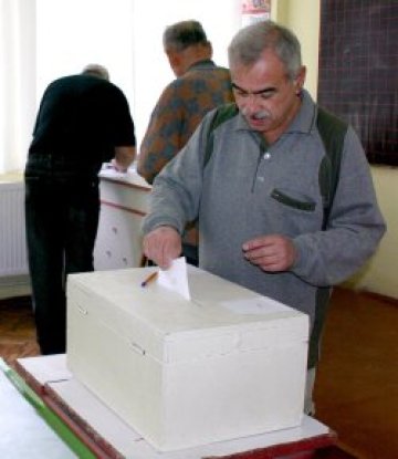 Кърджали на балотаж, избира Анти-ДПС кандидат за кмет