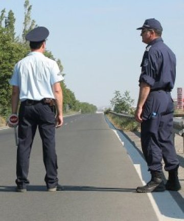 Спипаха трима с оръжие на магистрала „Хемус“