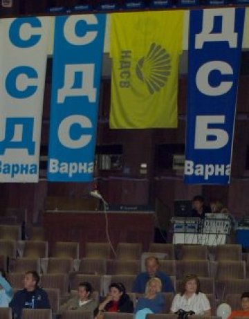 ССД кипри предварителен вот, хвърли десните в смут