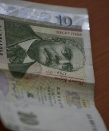 Резил! Измамиха френски журналисти в столично чейндж бюро