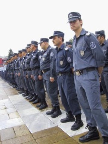 1786 полицаи охраняват зорко изборния ден в София