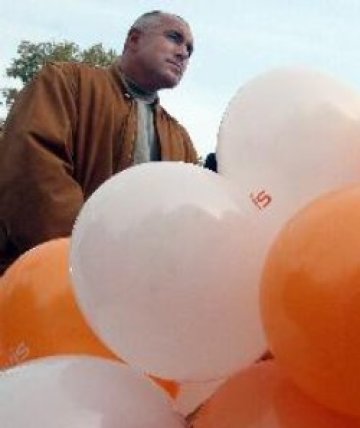 Бойко щастлив, няма да гълчи в НДК