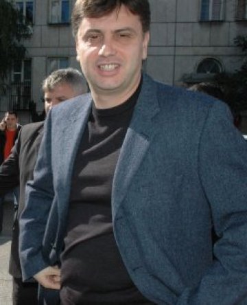 Десницата, от сън дълбок се събудù