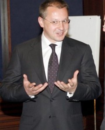 Пенсионерите - болката на Станишев