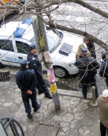 Изнасилиха непълнолетна