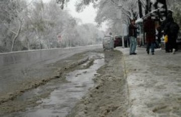 Ремонтират трамвайни релси, променят маршрути